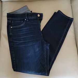 Ladies blue jeans